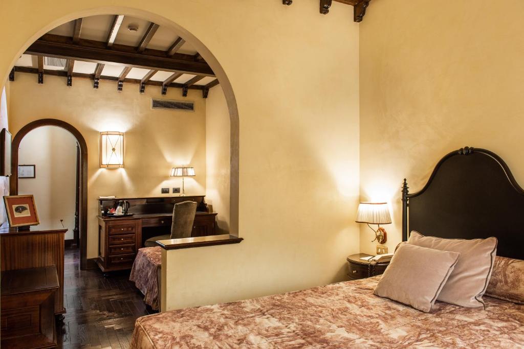 Grand Hotel Baglioni, Florence (updated prices 2025)