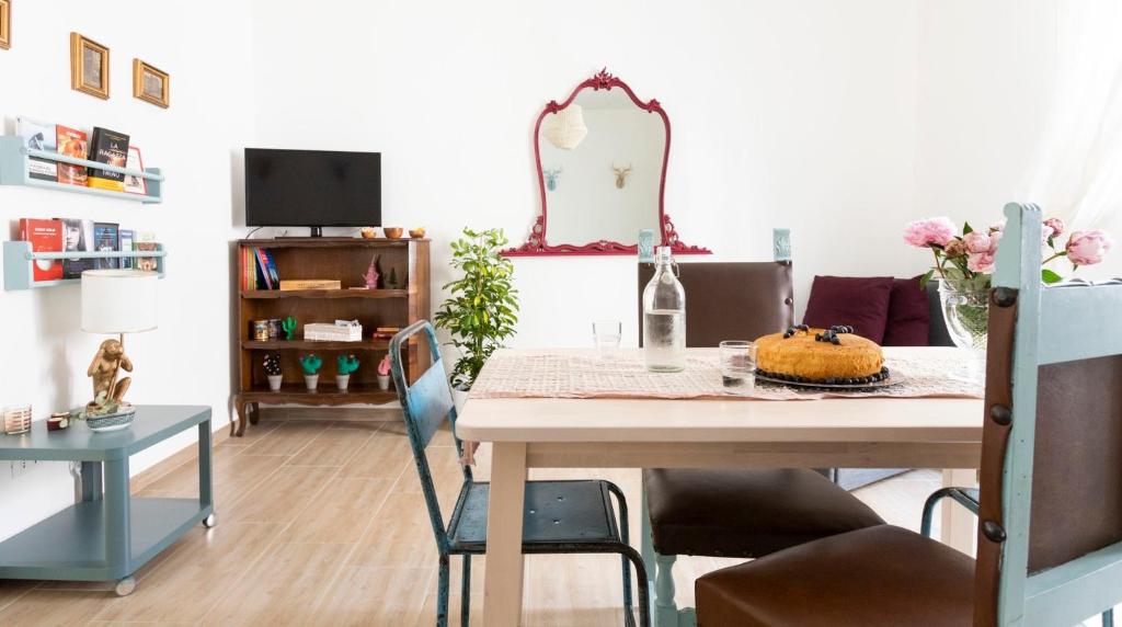 A television and/or entertainment centre at Casa Otto