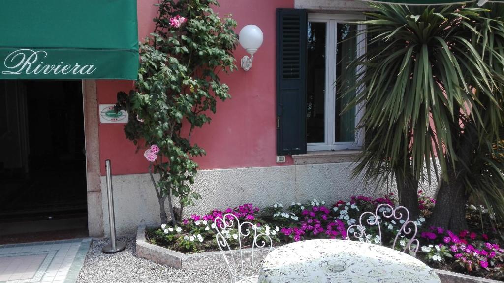 Zahrada ubytování Hotel Alla Riviera