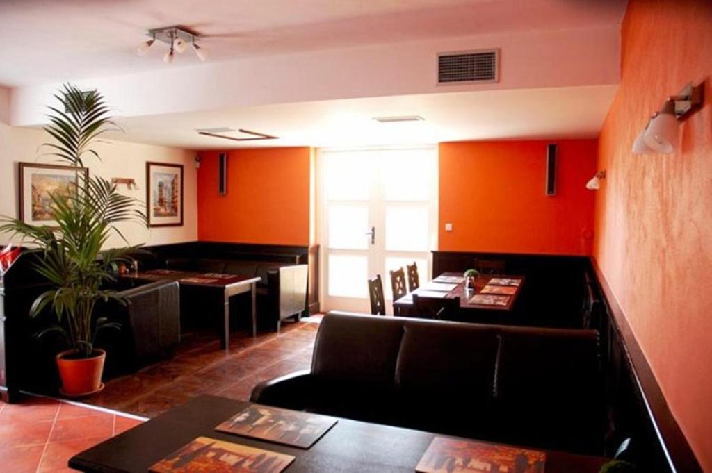 Fotografie z fotogalerie ubytování Hotel Paříž v destinaci Jičín