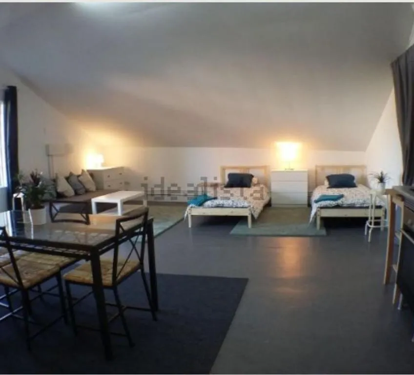 Amplio Apartamento Madrid, Madrid, Spania