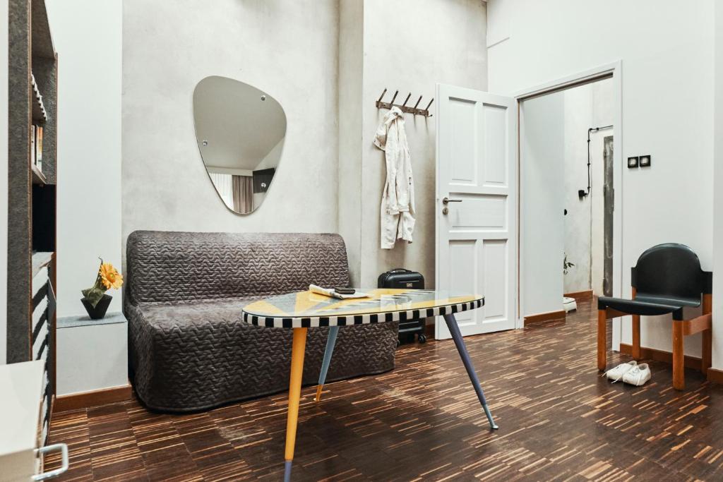 Kuchyňa alebo kuchynka v ubytovaní ARTHOTEL STALOWA 52