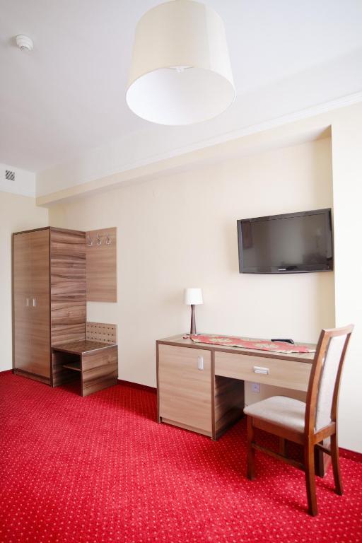 TV a/nebo společenská místnost v ubytování Hotel Politański
