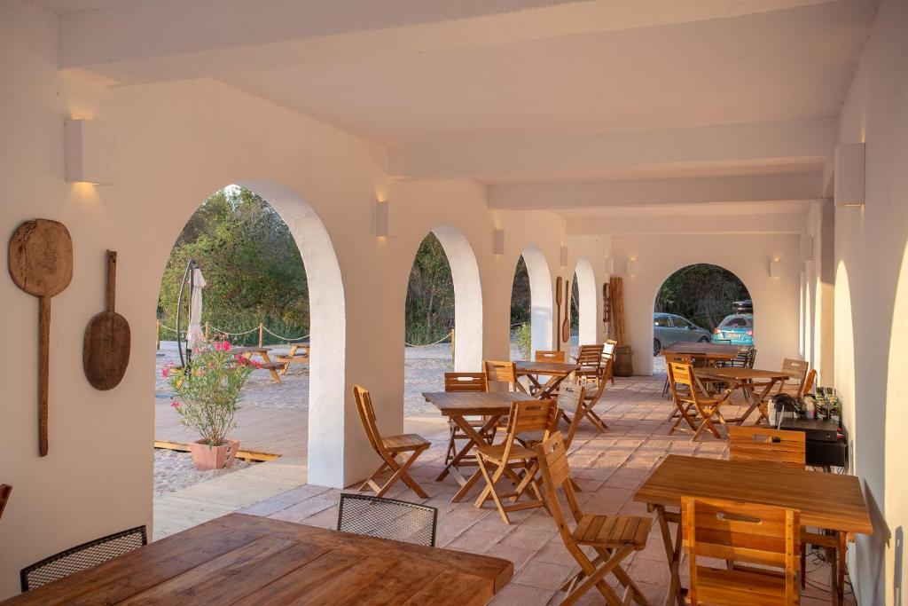 Restaurace v ubytování Hacienda De Mare