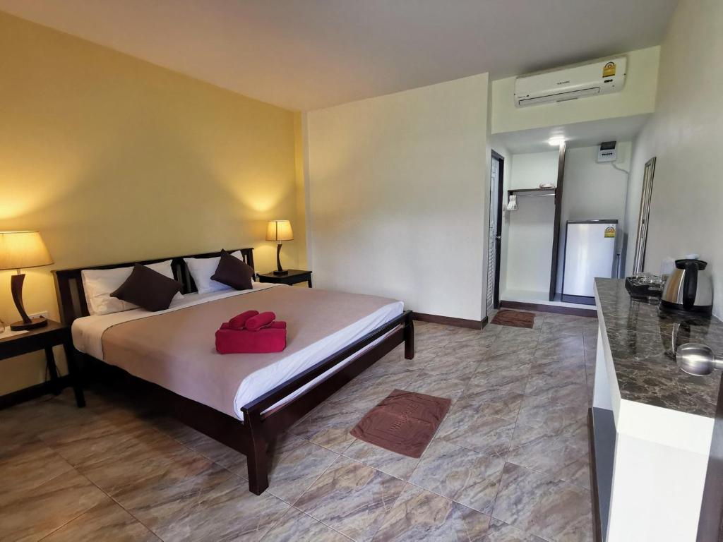 SER-EN-DIP-I-TY - SHA Extra Plus - 10