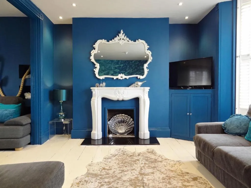 Darling By The Seaside, Brighton and Hove, United Kingdom