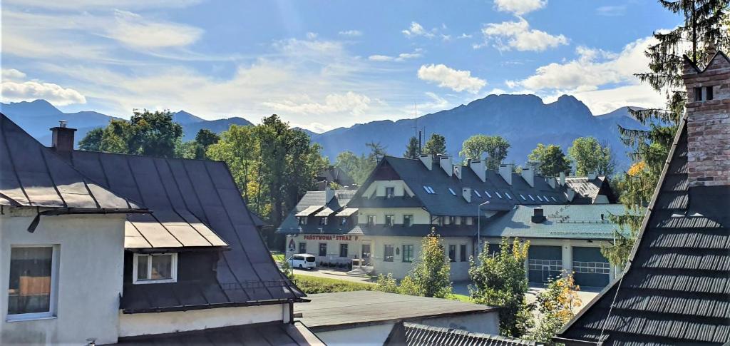 Výhľad na hory alebo výhľad na hory priamo z apartmánu