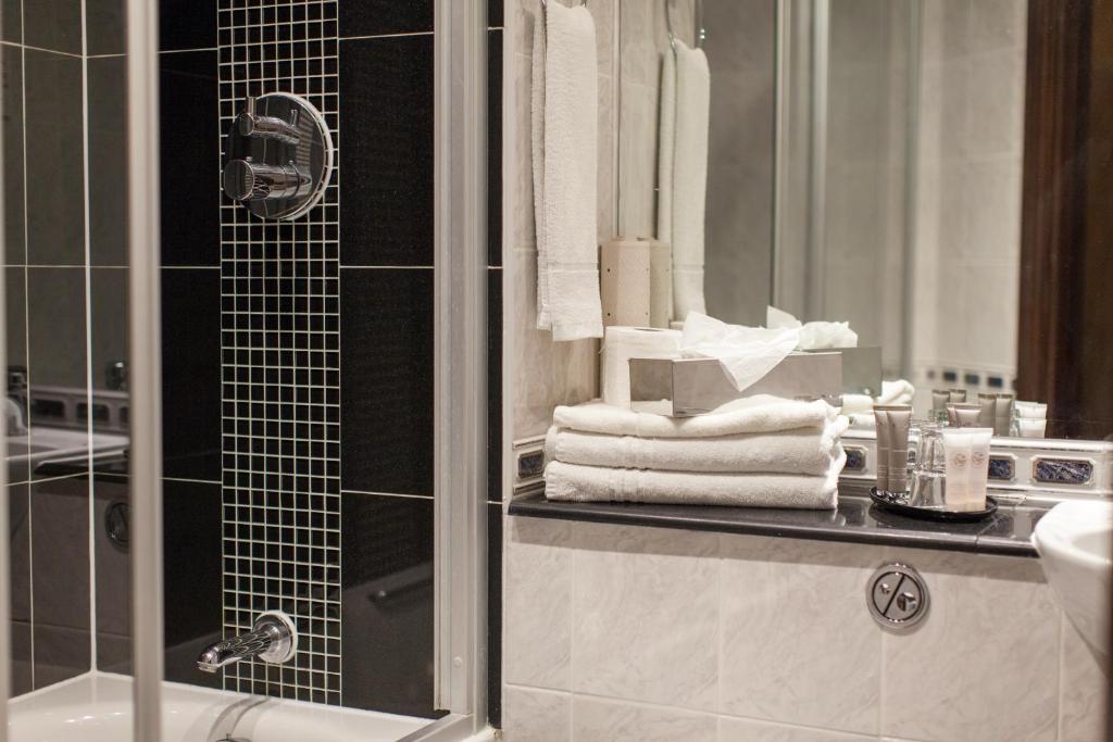 Gem Strathmore Hotel - Resim 45