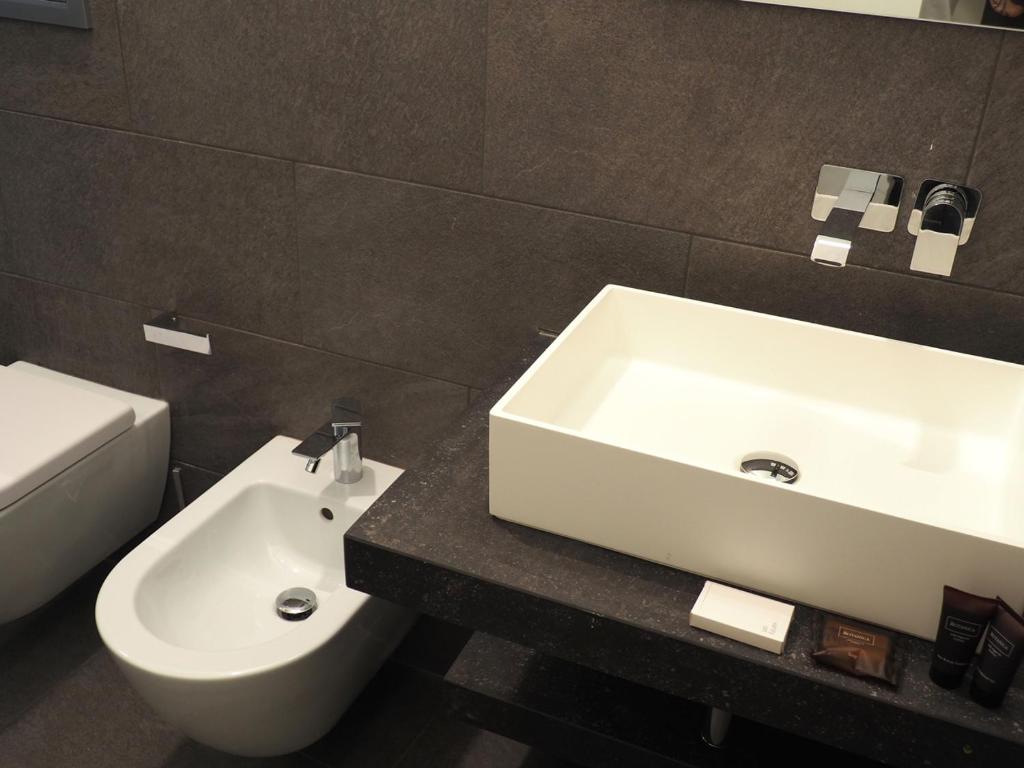 Łazienka w obiekcie Pitti Apartment