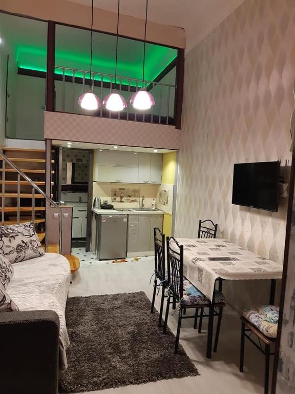 Квартира подобово 2 - One-Bedroom Apartment