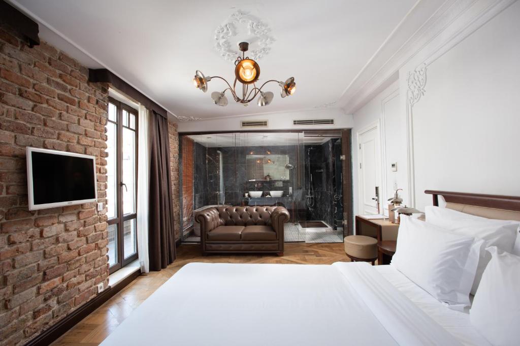Georges Hotel Galata - Suite With Bathtub