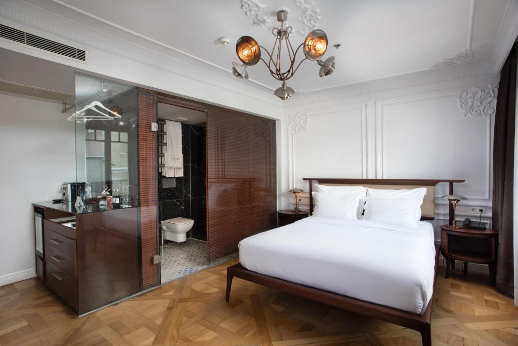 Georges Hotel Galata - Deluxe Double Room