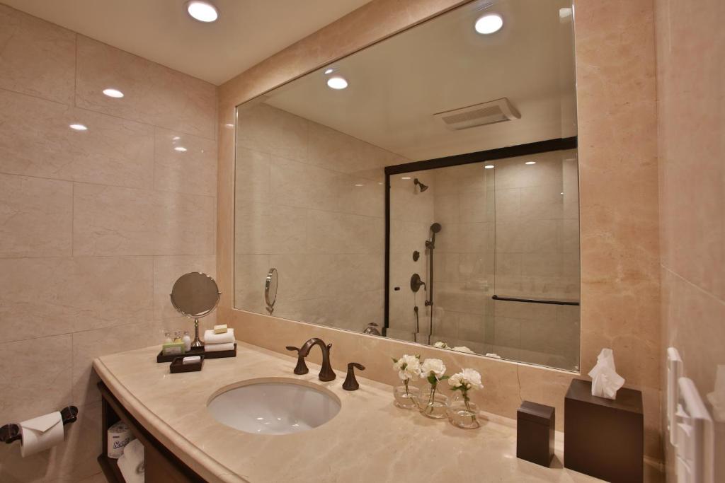 Westlake Village Inn - Chambre Queen Avec Deux Lits Queen