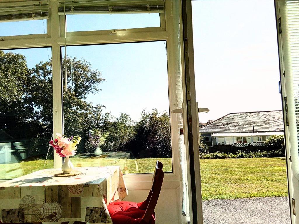 Zahrada ubytování Chalet for two - Dartmouth