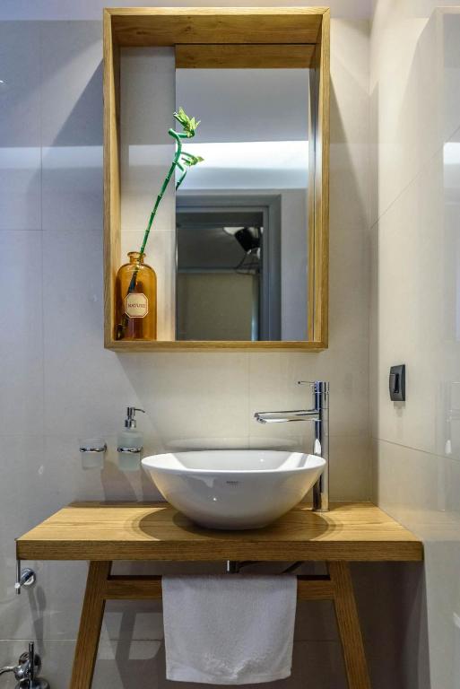 Kúpeľňa v ubytovaní ''SteliosDimitra'' Guest House I in Nafplio