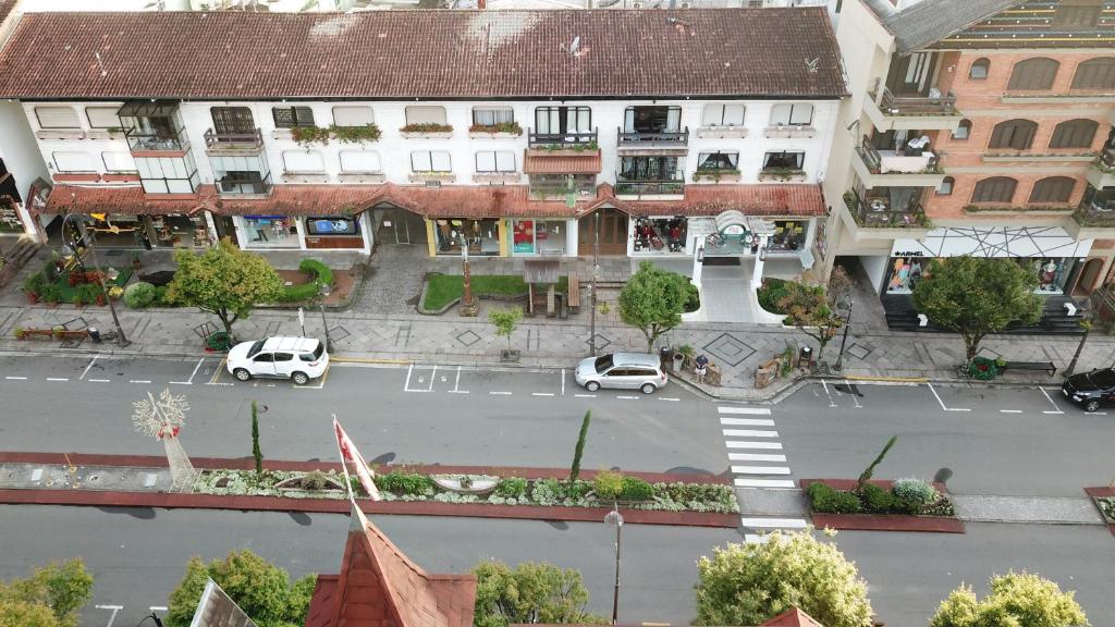  SANTA CLAUS 2 - Centro de Gramado