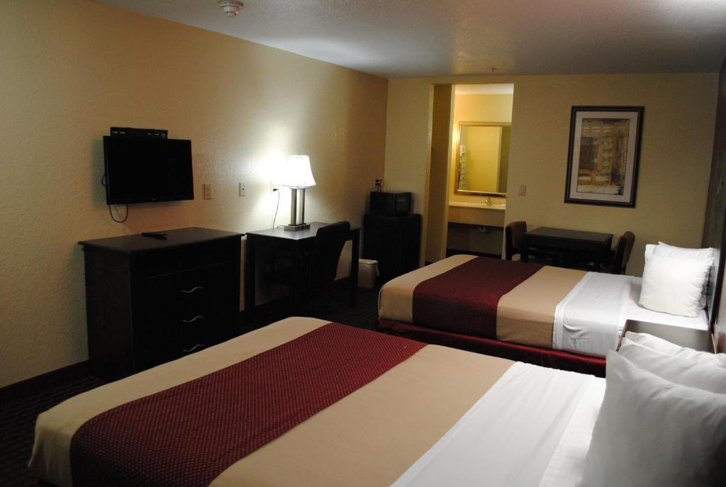 Scottish Inns Fort Worth photo