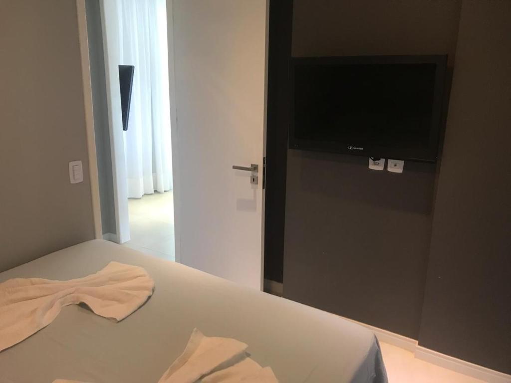  Flat Beach Class Muro Alto 4307