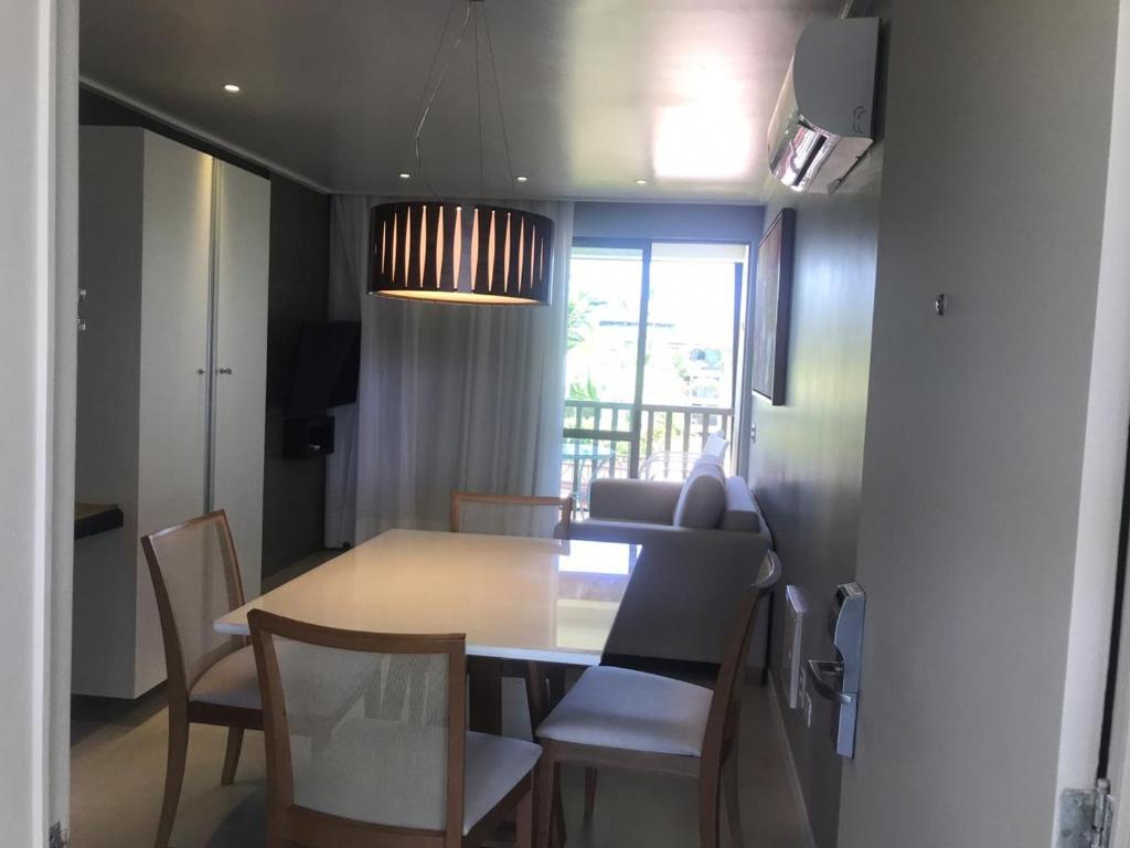  Flat Beach Class Muro Alto 4307