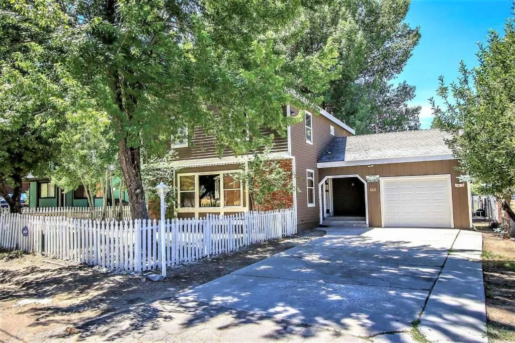 Trail Blazer-461 by Big Bear Vacations, Big Bear Lake, Statele Unite ale Americii