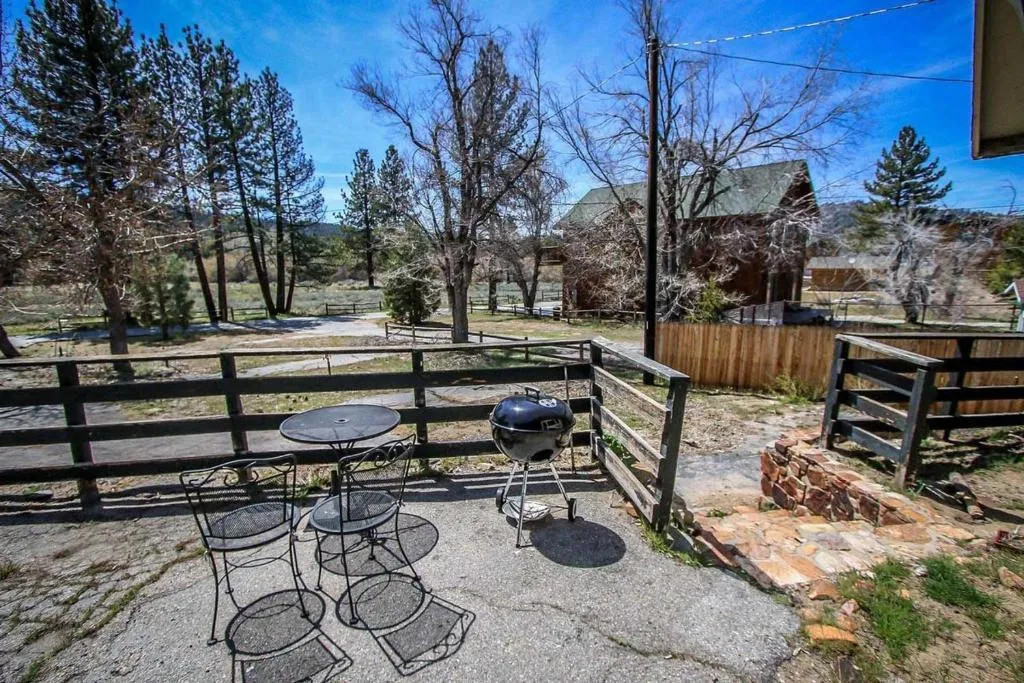 Daisy Lazy Bear-1504 by Big Bear Vacations, Big Bear Lake, Statele Unite ale Americii