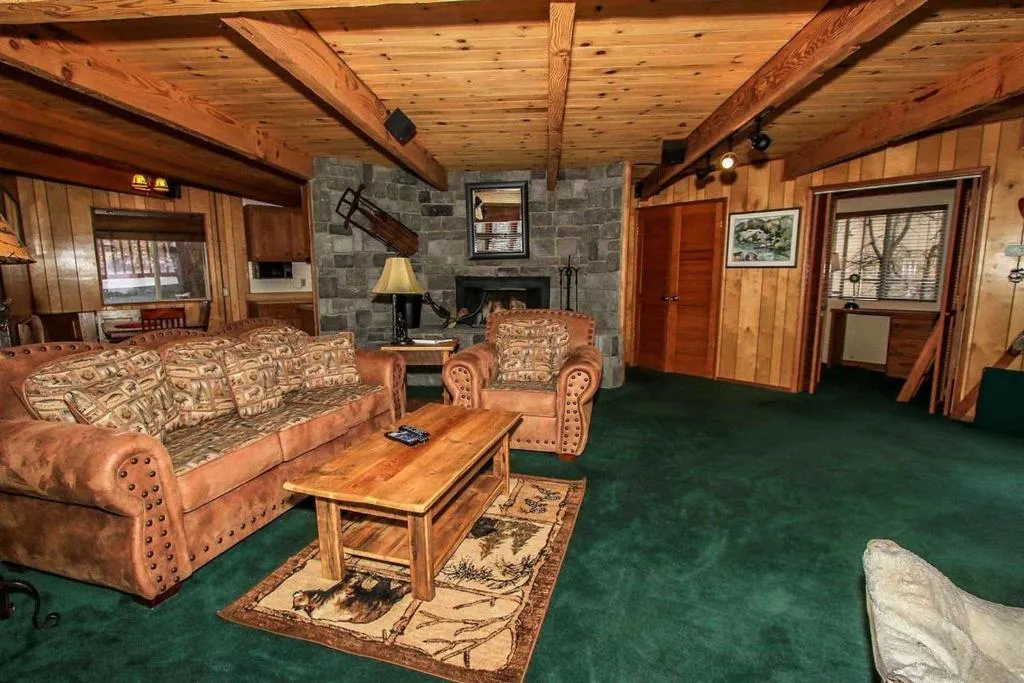 Moonridge Serenity-1392 by Big Bear Vacations, Big Bear Lake, Statele Unite ale Americii
