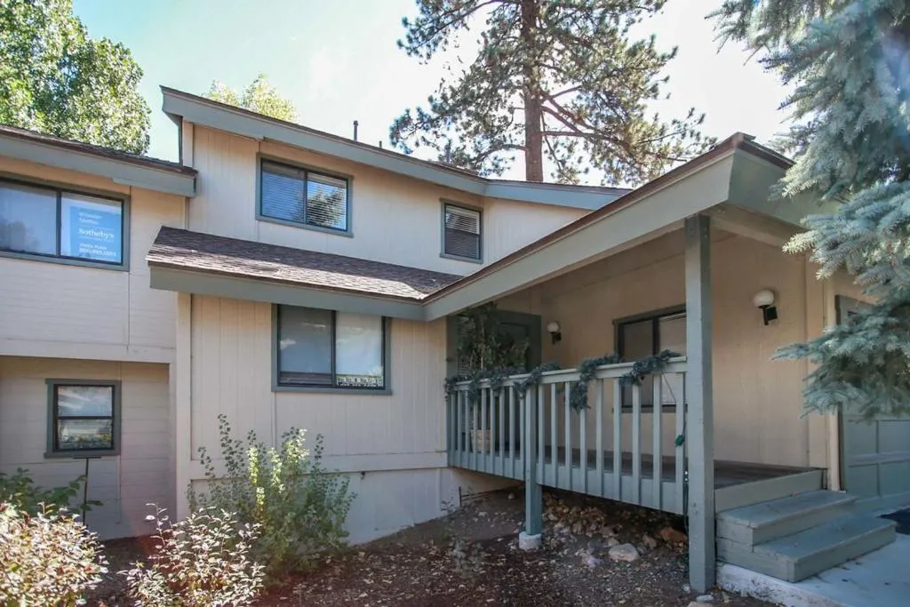 Skiing Bear Condo-1789 by Big Bear Vacations, Big Bear Lake, Statele Unite ale Americii