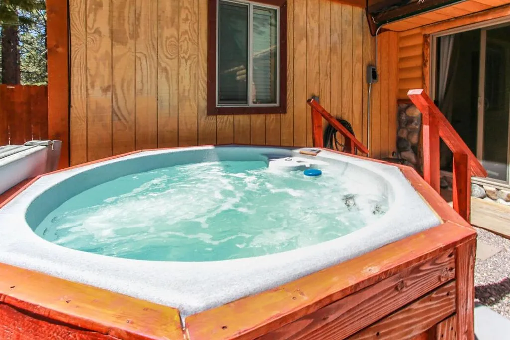 Hidden Hillcrest Gem-1736 by Big Bear Vacations, Big Bear Lake, Statele Unite ale Americii