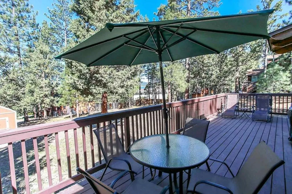 Finch Nest-1668 by Big Bear Vacations, Big Bear Lake, Statele Unite ale Americii