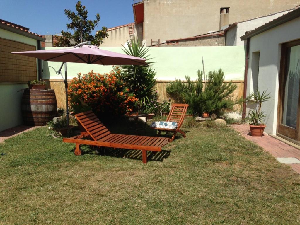 Ogród w obiekcie Lanita B&B