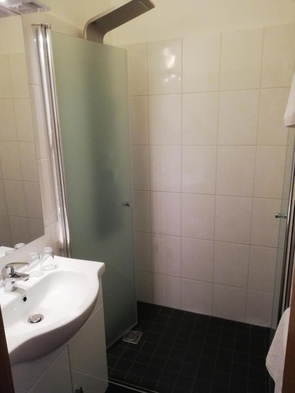 Koupelna v ubytování Hotel Kirchenwirt