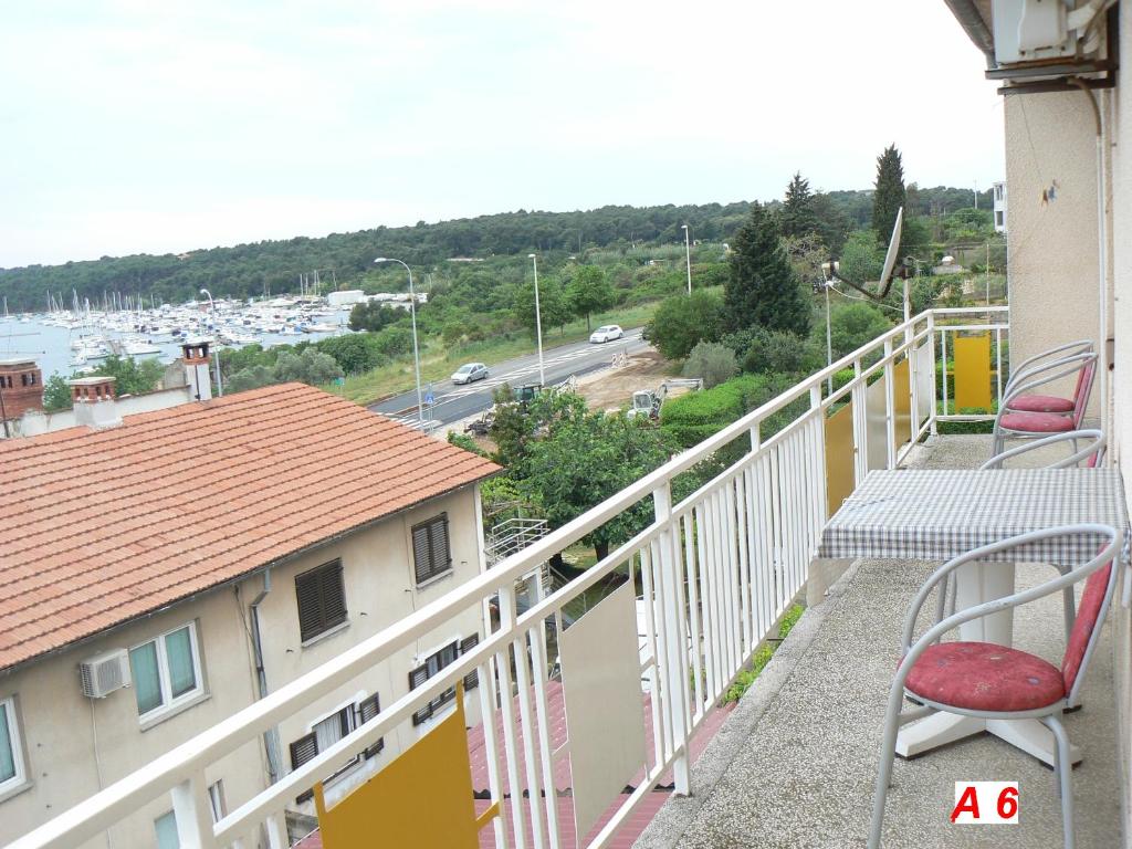 Balkón alebo terasa v ubytovaní Apartmani David