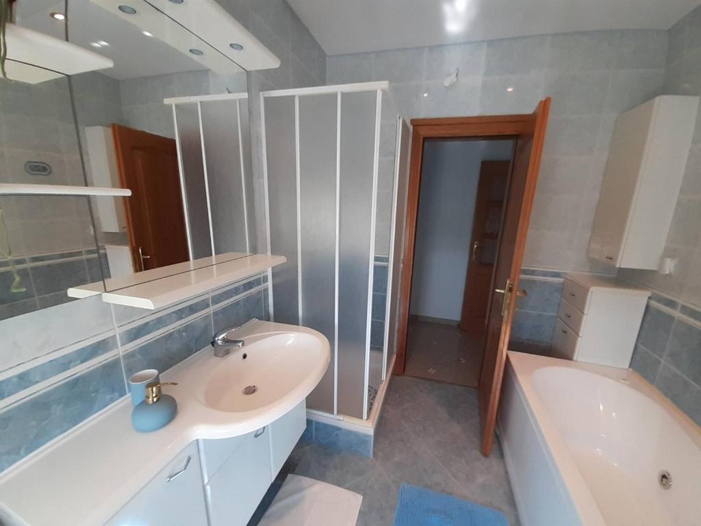 Łazienka w obiekcie Apartment Villa Brig
