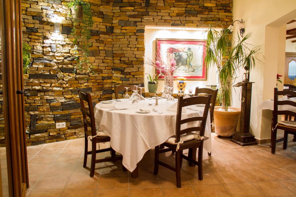 Restaurace v ubytování Hostal Gran Sol