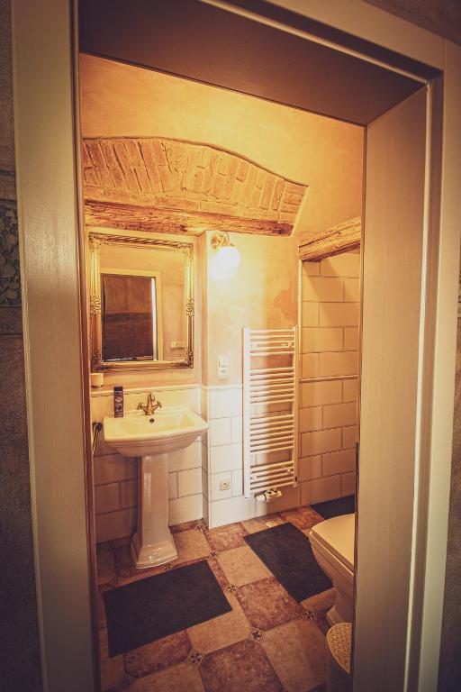 Koupelna v ubytování Apartmány č.p. 9