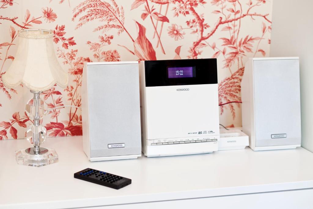 Crystal Suites Chez Helena - 8