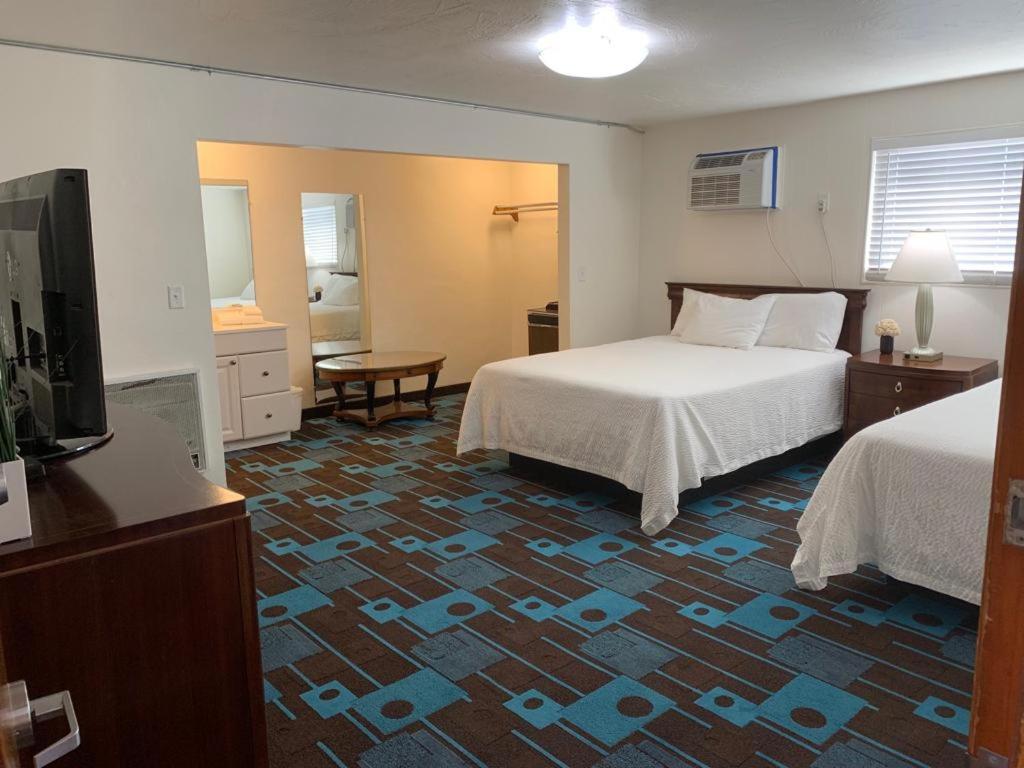 The Sands Motel photo