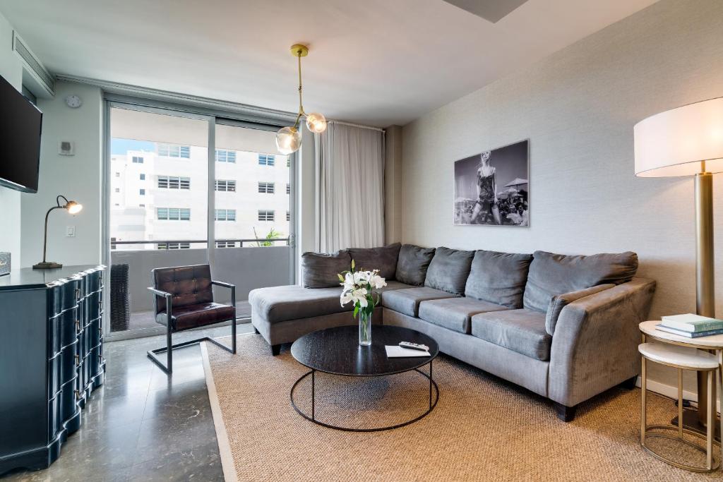 Boulan South Beach - One Bedroom Suite With Balcony