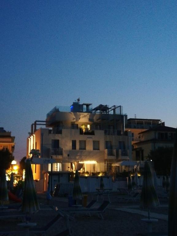 Hotel Madalù - Resim 19