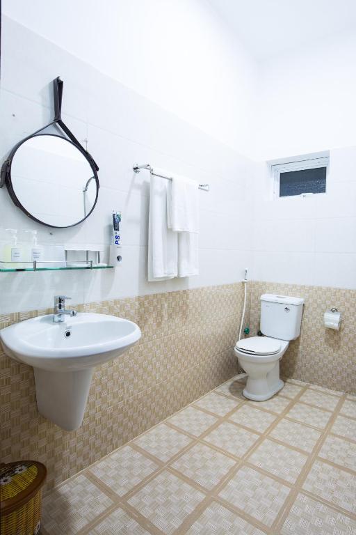 Koupelna v ubytování Nem's House Hội An