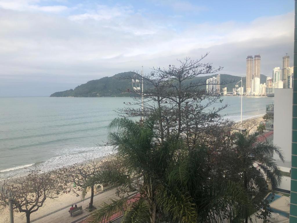  Baln Camboriu - Beira mar