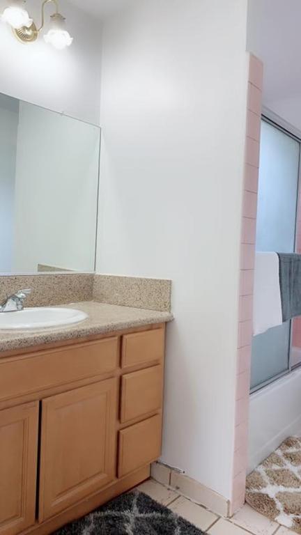 Pasadena master room - Double Room With Private Bathroom