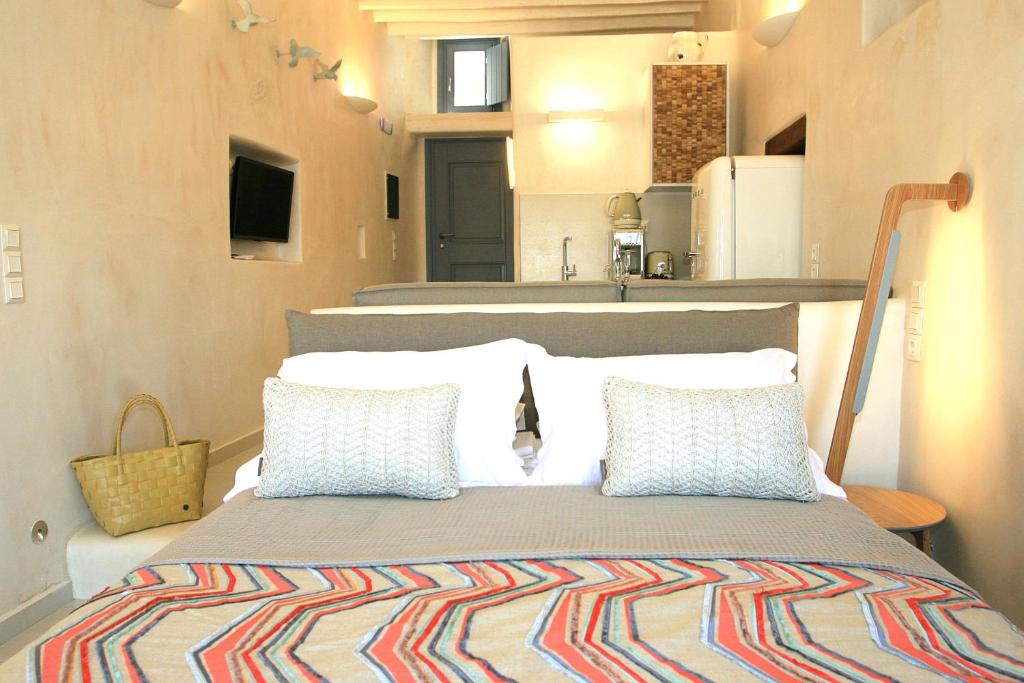 Kuchyňa alebo kuchynka v ubytovaní Esperia Luxury Suites
