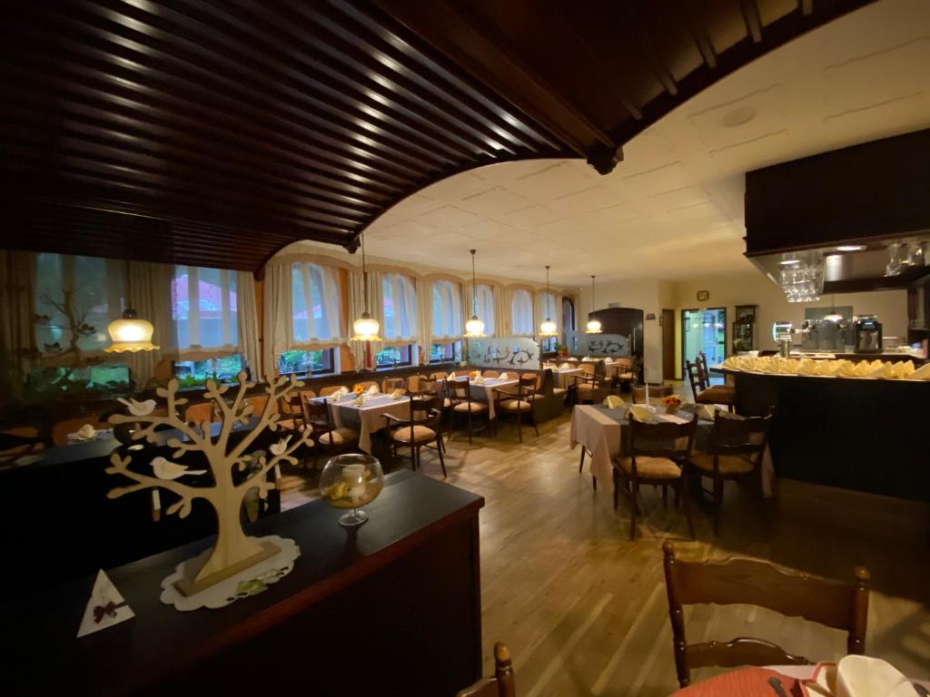 Restaurace v ubytování Hotel Herbstein