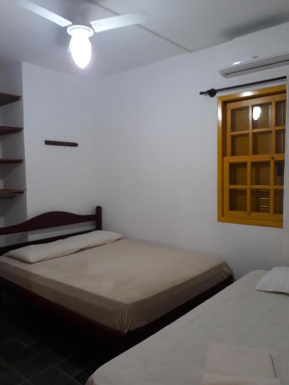  Residencial Colonial Amarelo a 150m da Praia de Mariscal