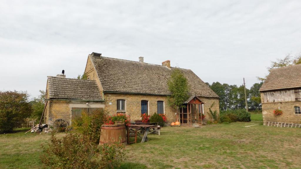 Budova, v ktorej sa farma nachádza