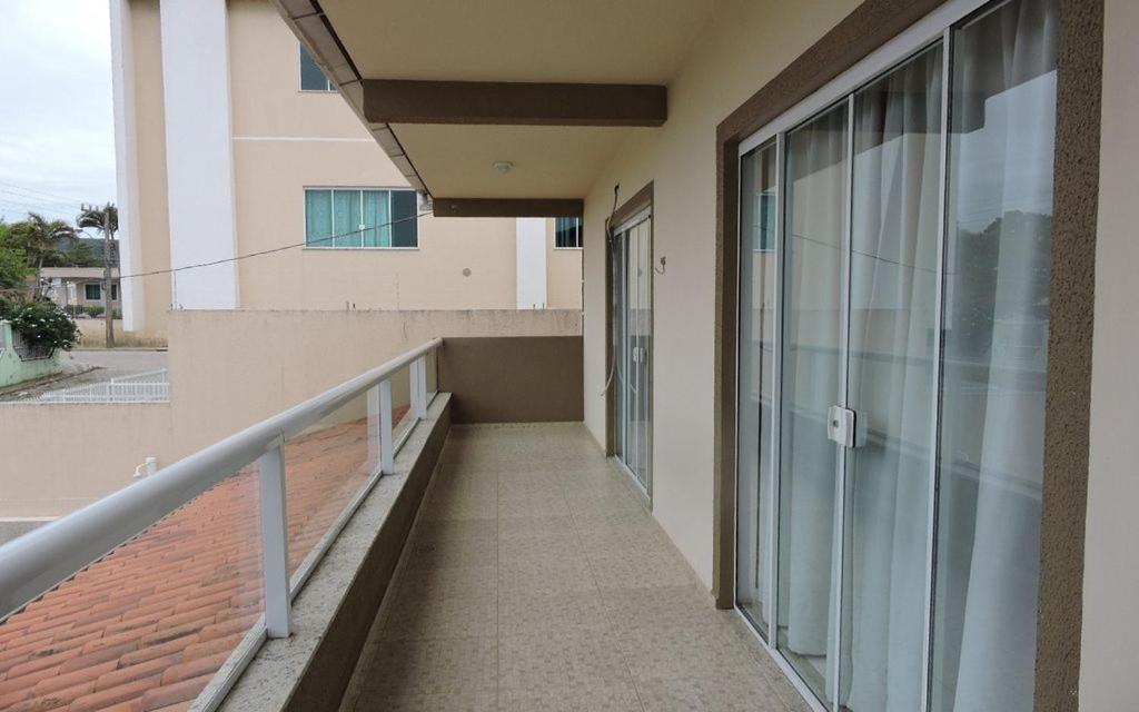  Belíssima casa com 4 quartos