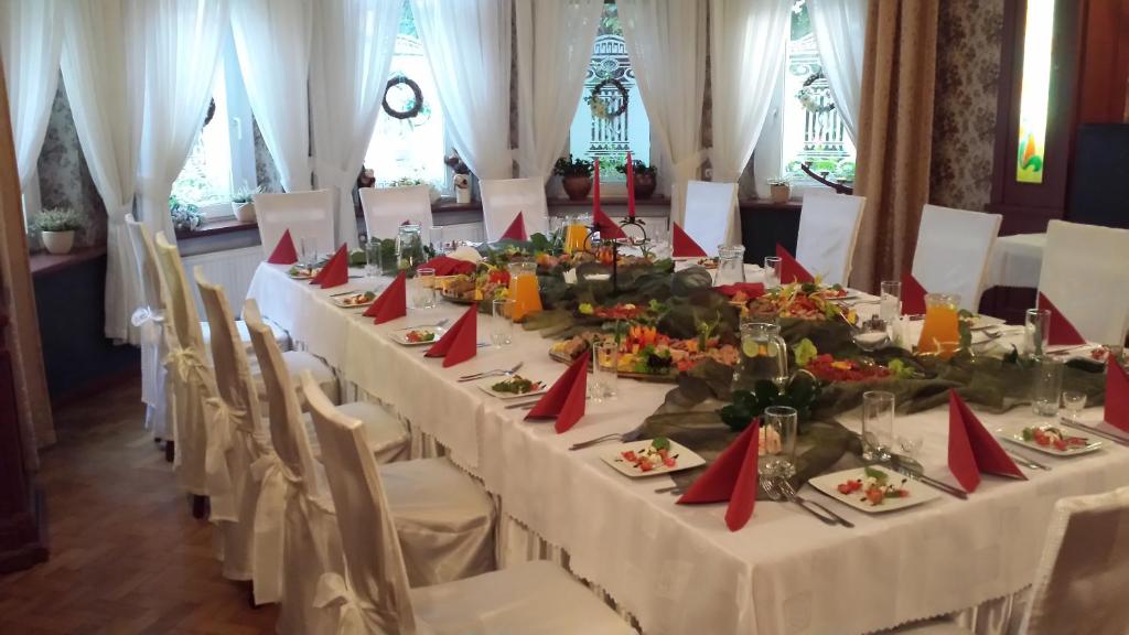 Fotografie z fotogalerie ubytování Hotel Atena v destinaci Słupsk