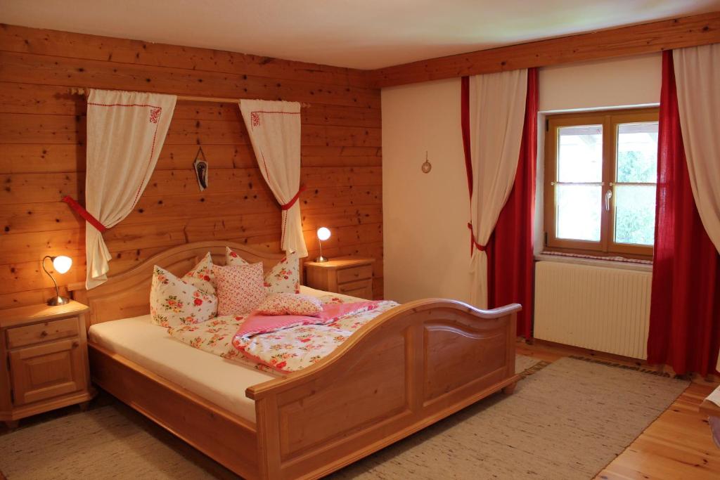 Postel nebo postele na pokoji v ubytování Zauscherhof