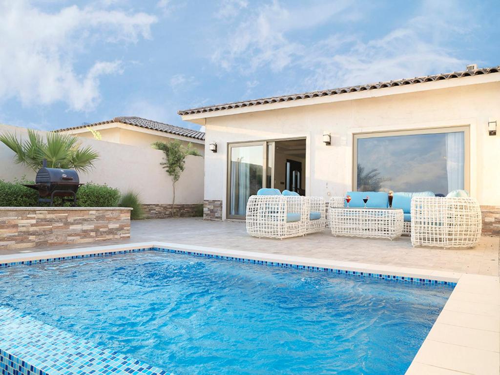 Dana Beach Resort - Villa Real De Três Quartos Com Piscina Privada